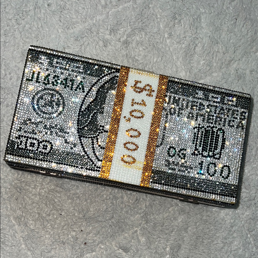 Crystal Embellished Money Clutch